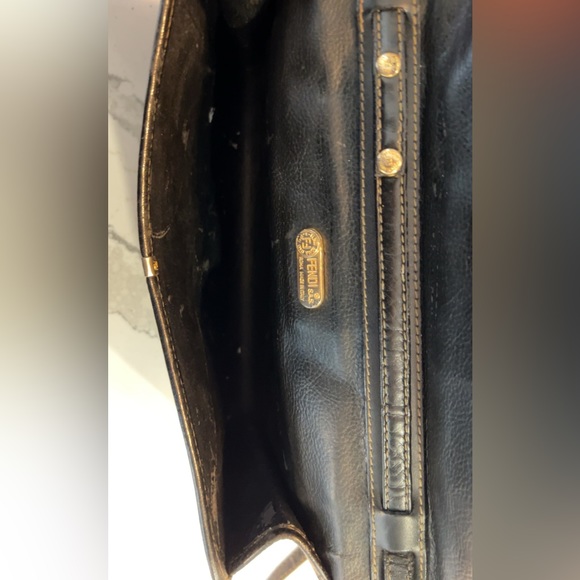 Vintage Fendi bag - Picture 9 of 15